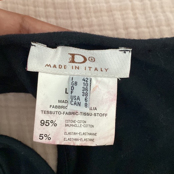 Divina - Picture 2 of 5